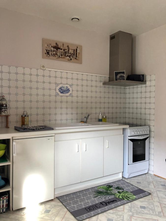 Lo'Gite L'Allee Du Val Lalaye 외부 사진
